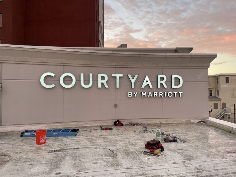 Courtyard by Marriott rooftop letters
